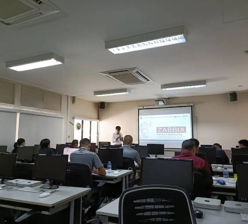 Training & Knowledge Transfer Image